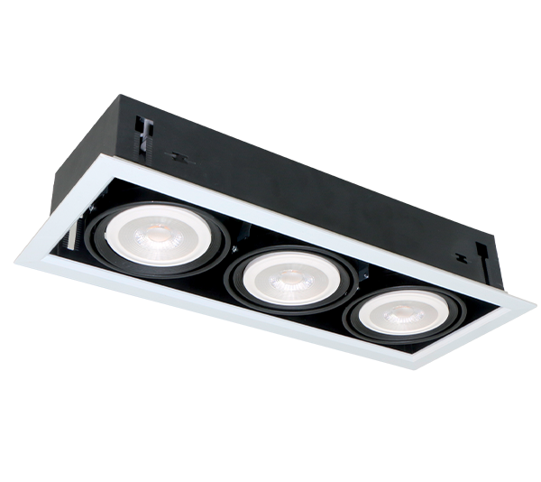 LED UGRADNA SVETILJKA QUAD312 12W 3XE27 2700K BIJELA